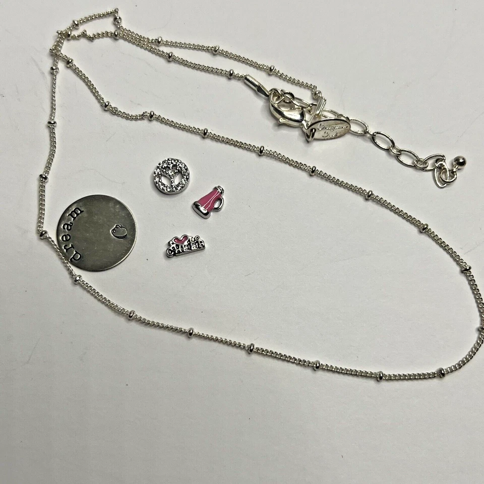 Collar Origami Búho Tono Plata con Dijes de Alegría Paz Placa Medallón Sueño Foto 2 de 4