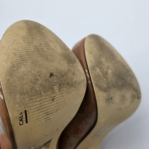 Call it Spring Women's Round Toe Caramel/Tan Platform High Heels, Size 6 - Picture 7 of 10