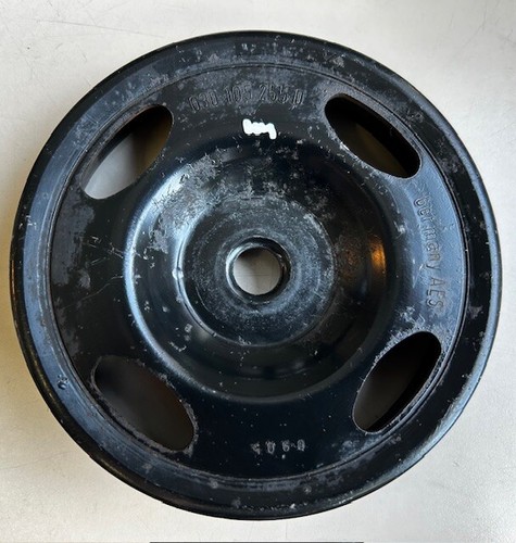 VW Polo 9N Riemenscheibe Keilriemenscheibe Riemenrad Kurbelwelle 03D105255D