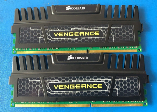 8GB Kit Corsair Vengeance (2 X 4GB) CMZ24GX3M6A1600C9 DDR3 CL9 1600MHz Memory - Picture 2 of 2