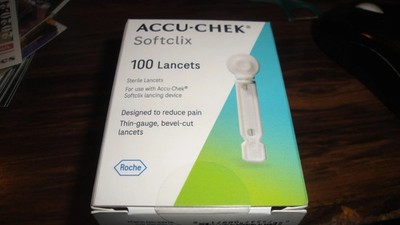 Roche Accu-chek Soft Clix Lancets - 100 Count EXPIRES 04/30/2029 SEALED