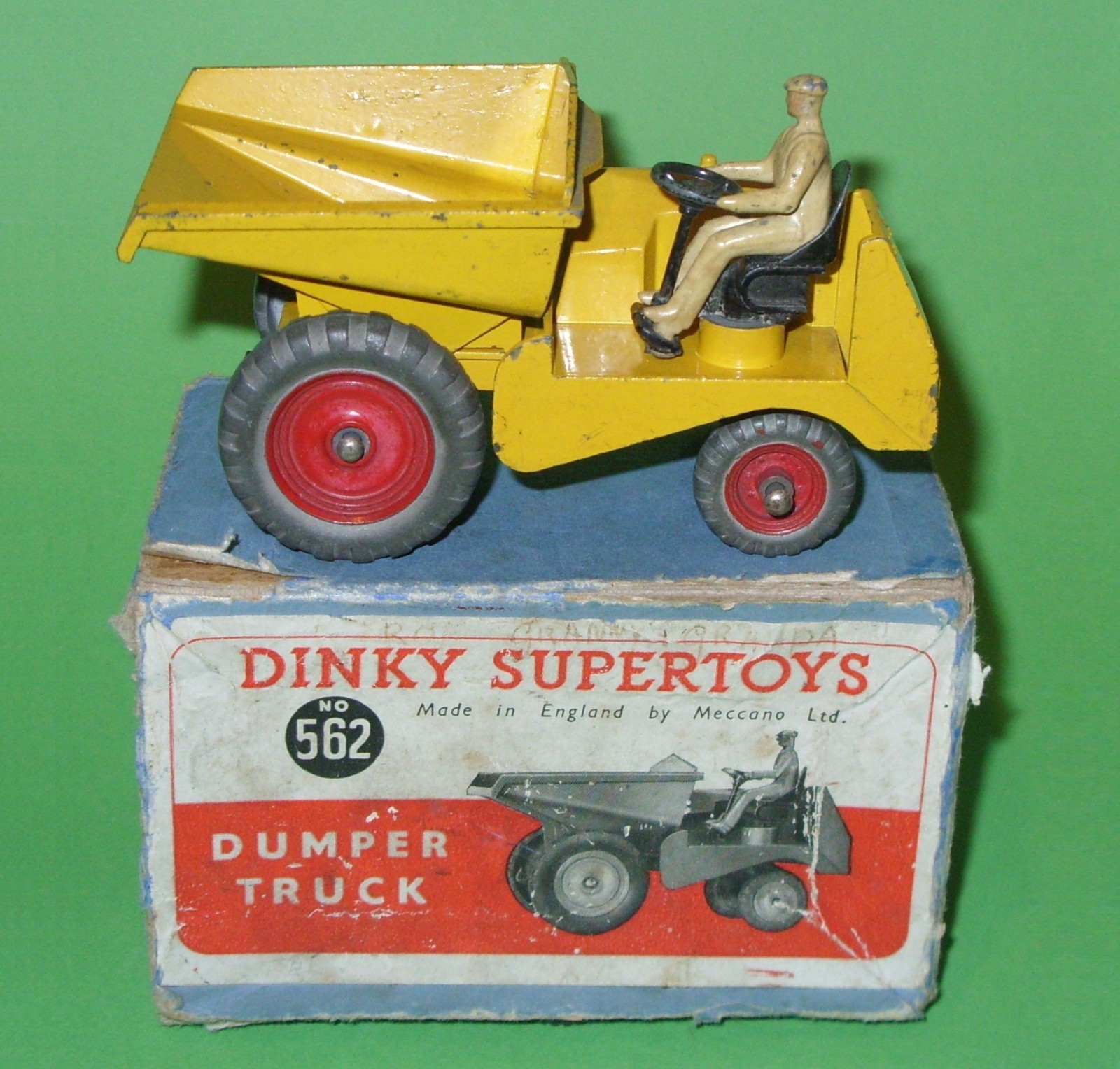 DINKY SUPERTOYS 562 ミニカー Dinky 562, Muir Hill Dump Truck - Free Price Guide & Review