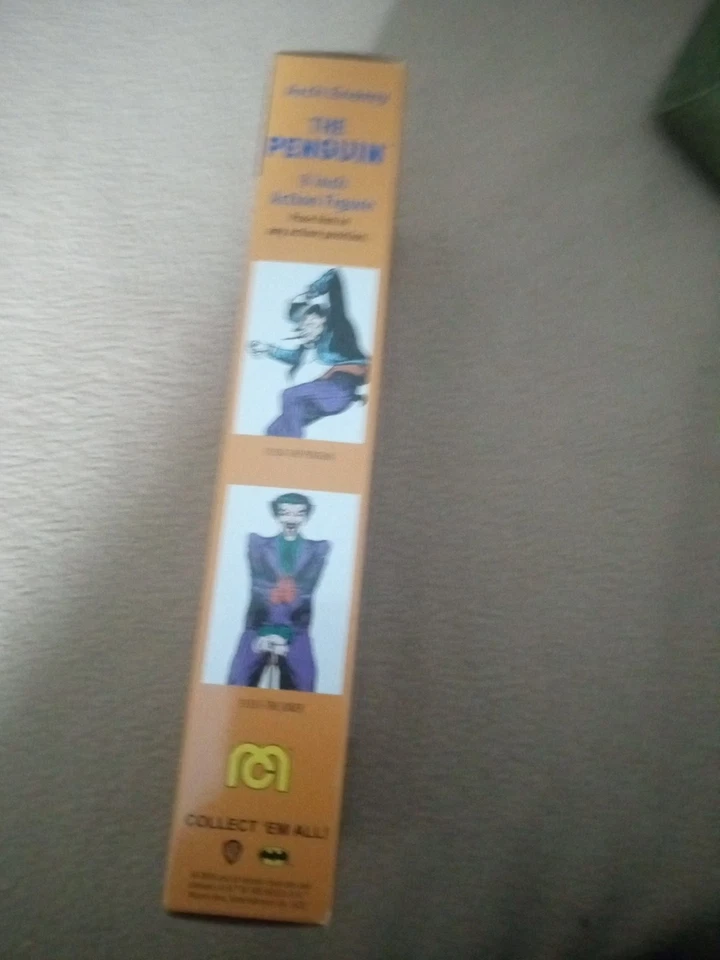 Figura de acción Mego 50 aniversario World's Greatest Super Heroes The Penguin 8" Foto 2 de 4