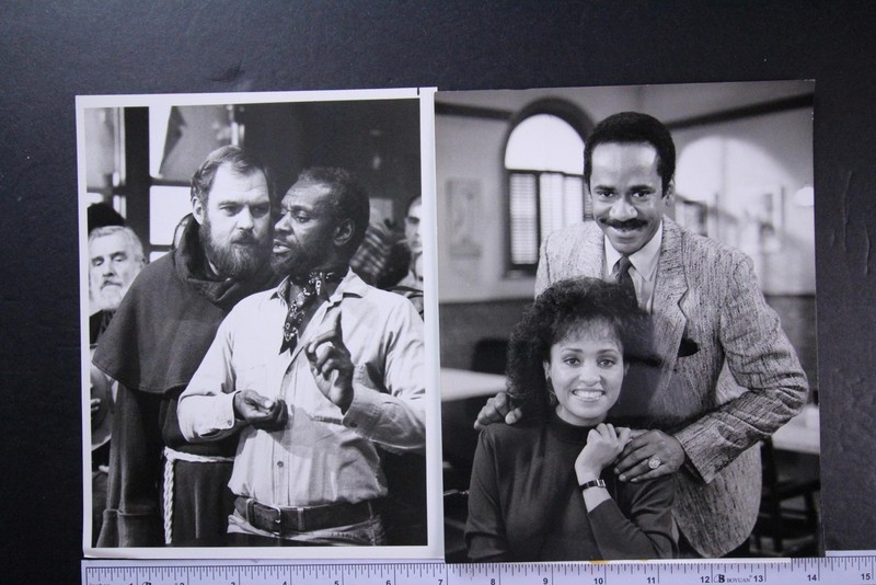 LOT: 48 1980s TV/MOVIE PRESS 7 x 9 PHOTOS as seen in my 24 Photos (id5158)