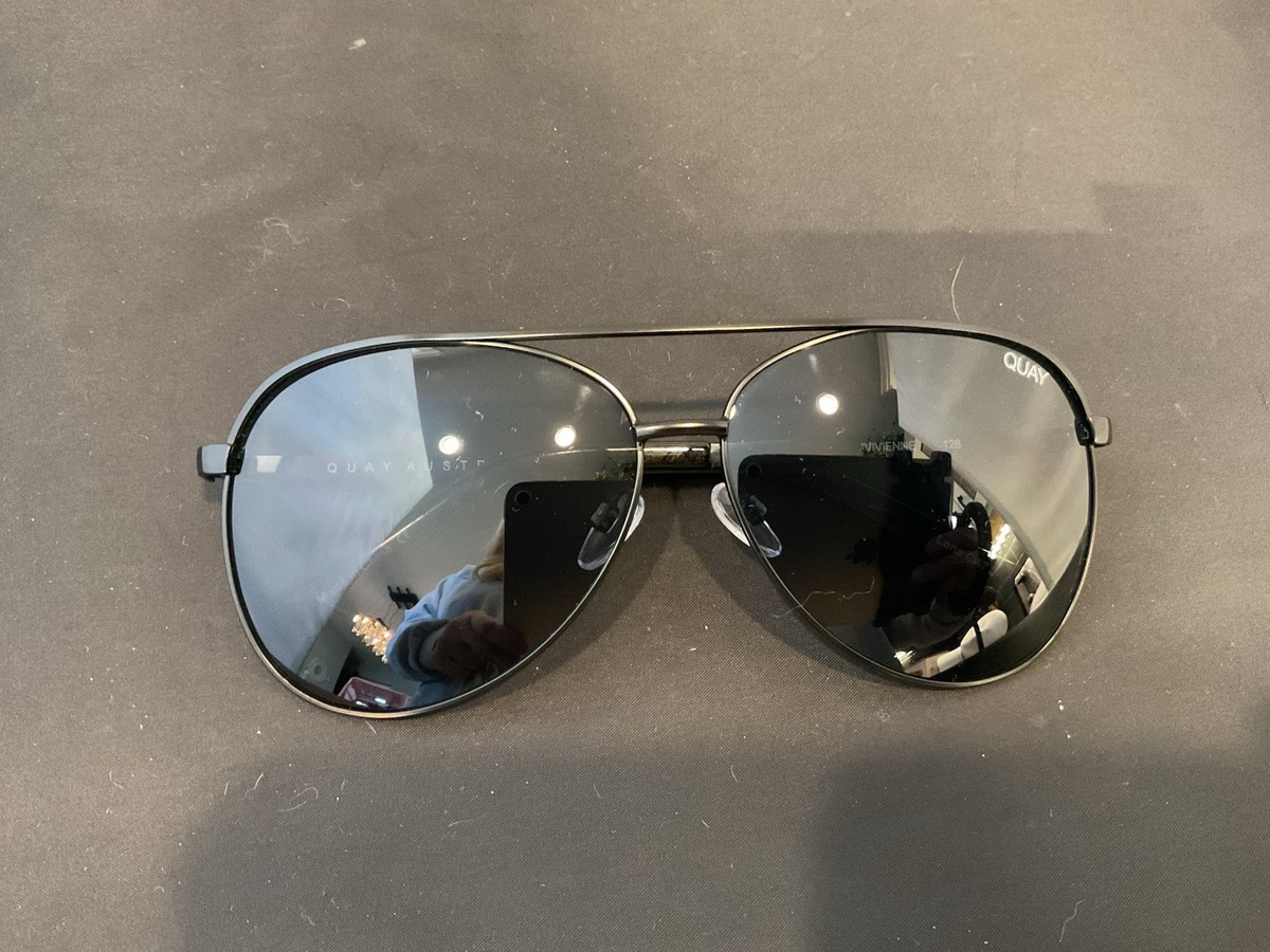 Quay Vivienne Aviator Sunglasses Black Frame Black Lenses 