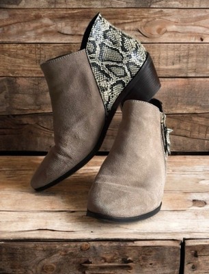 Cole Haan Beige Gracy Amphora Reverse Suede Ankle Boots Snakeskin Womens Size 9B
