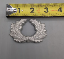 WWII/2 couronne de chapeau allemande en argent avec deux broches intactes non marquée