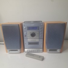 Sanyo DC-DA170A Micro cd radio cassette player with Speakers & remote control