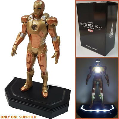 Disneyland Paris Hotel New York Iron Man Mark XXI Statue Figur Lightup Marvel