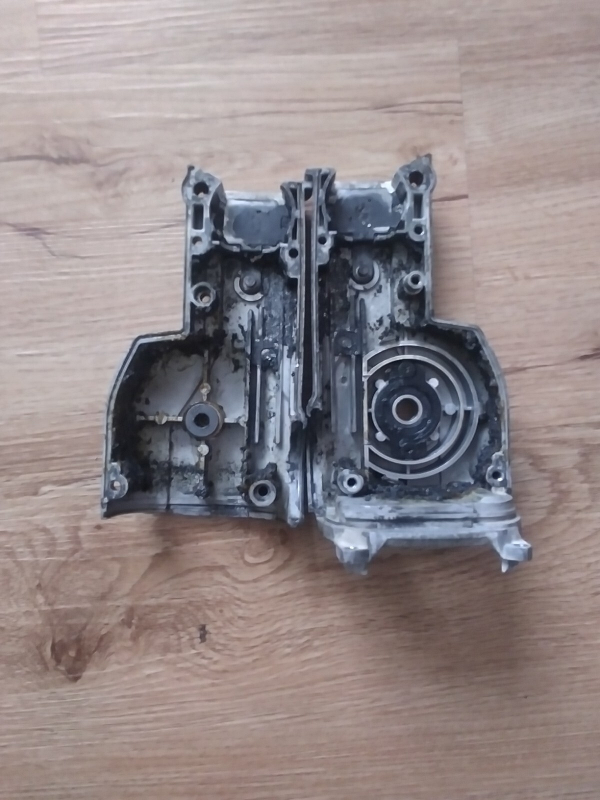 Use OEM Part L/R Gear Case Assy For RIDGID R3002 Electric Reciprocating