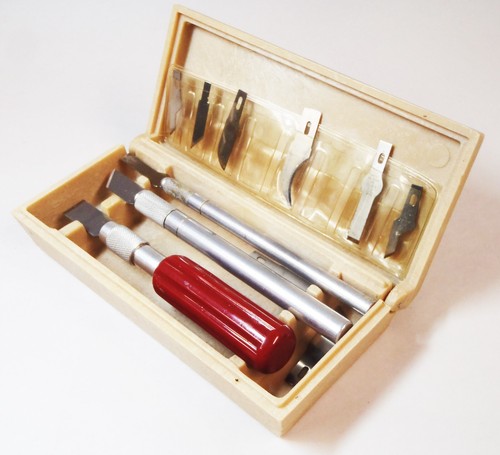 X-ACTO RARE VINTAGE SET of Artist Cutting Knives & Blades in Kit