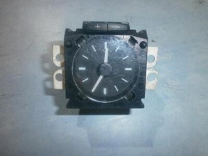 Volkswagen Transporter 1990 Dashboard Radio Display (Clock,Info Mo #22405-46