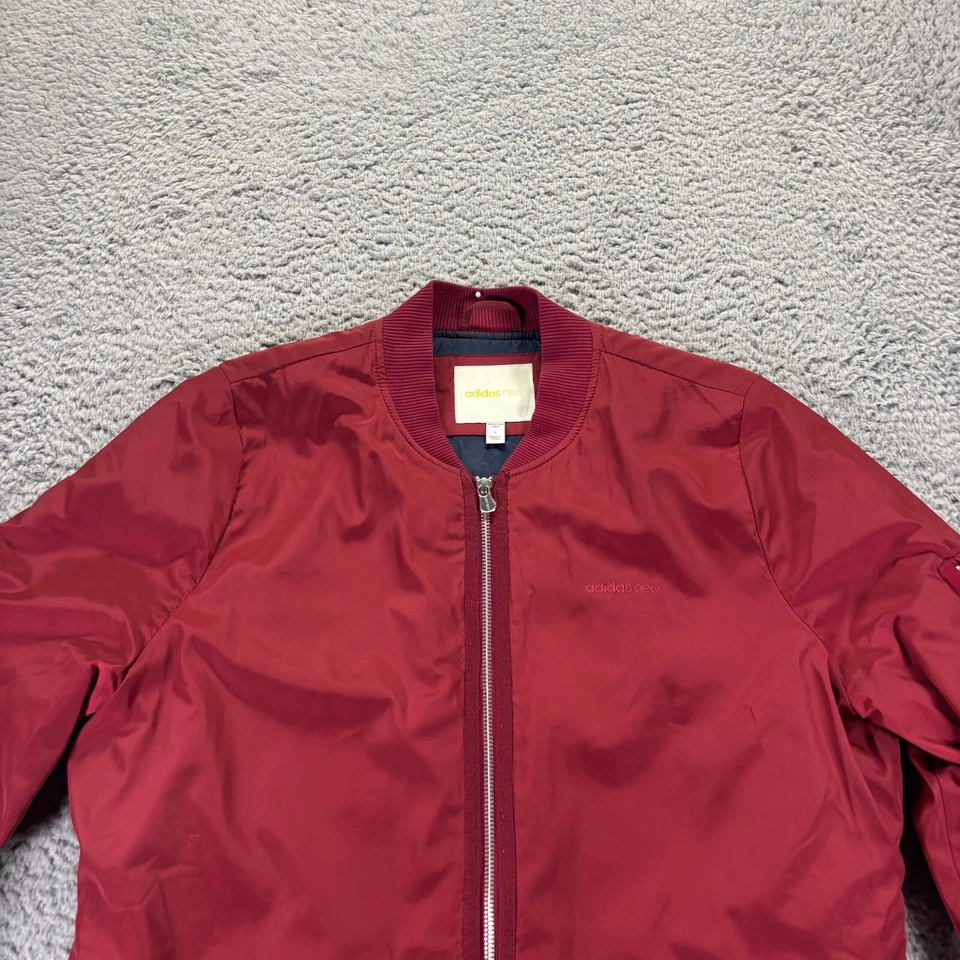 Chaqueta de bombardero Adidas Neo para mujer grande roja poliéster elástica bolsillo con cremallera completa Foto 2 de 4