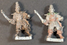 Warhammer Fantasy, 2x Dark Elf Trooper - Mengil Manhides - Vintage Metal Elves