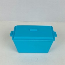 Pretend Play Toy Blue Covered Storage Container With Lid Dollhouse Doll Playsets
