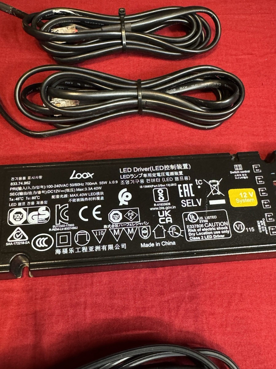 Le filページ Hafele Loox 12V LED Light Driver 12Volt 833.74.962 & 6 Way Unit