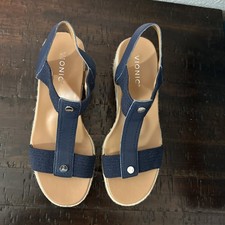 Vionic Womens Calera Wedge Sandal - Black Leather