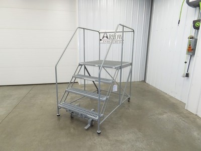 Uline H-1868 Rolling Ladder 4 Step 36'' Work Platform 40'' Top Step 800lbs Cap