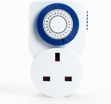 STATUS Mini Timer Switch 24H Segment Plug-In Light Timer UK White S24HRMINIT6