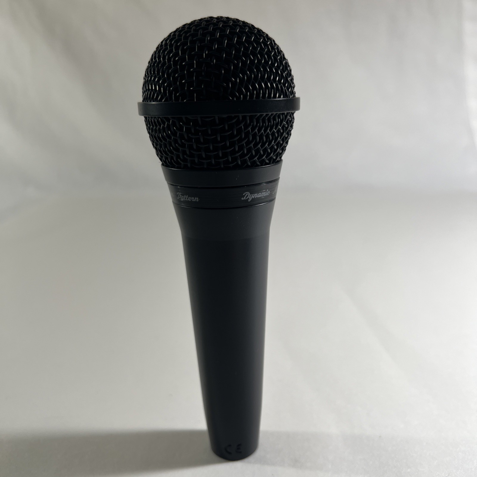 SHURE PGA58 - Dynamic Microphone Cardioid Polar Pattern Microphone ONLY