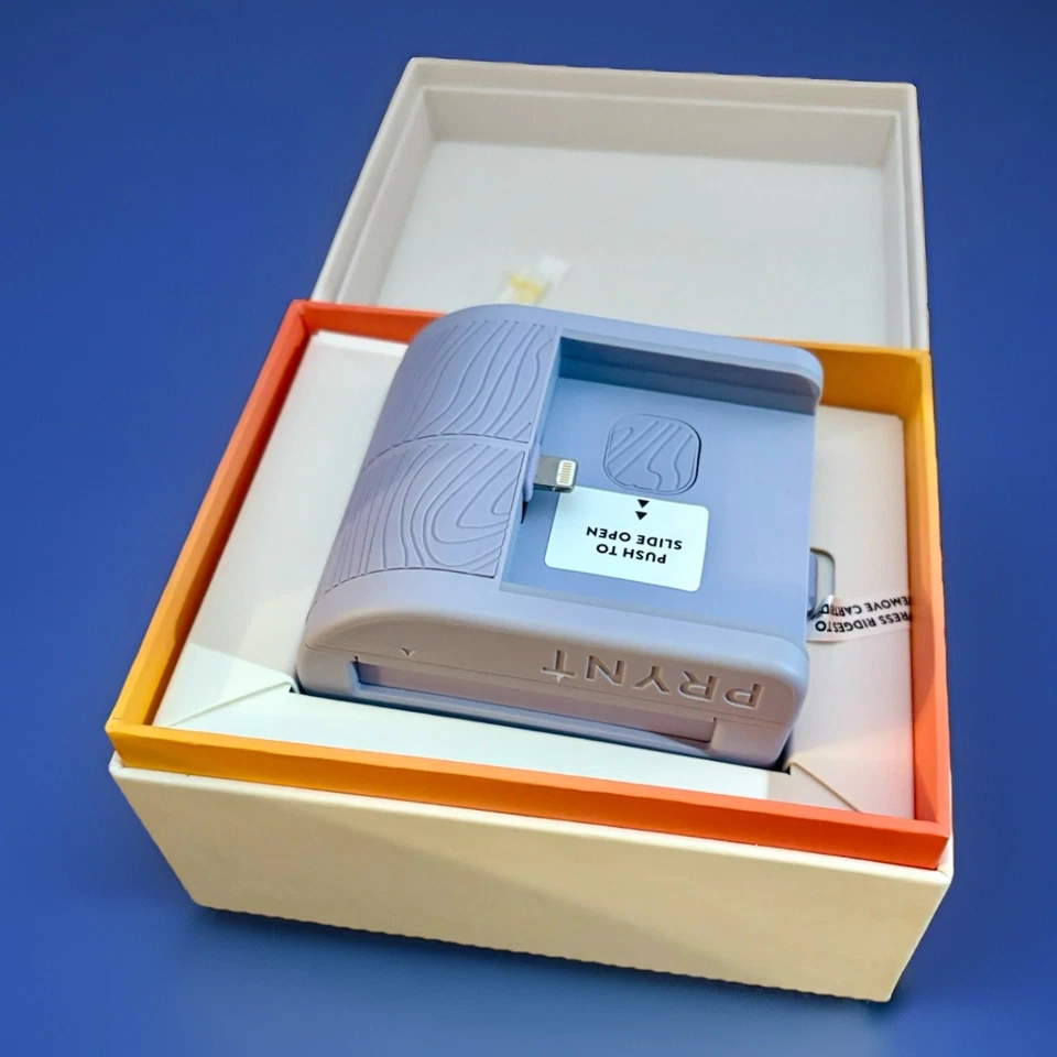 Impressora Iphone Portátil PRYNT POCKET Roxa - Imagem 2 de 3