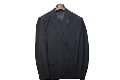 Corneliani Collection Virgin Wool Black Navy Plaid 2-Button Suit Size 42R $2995