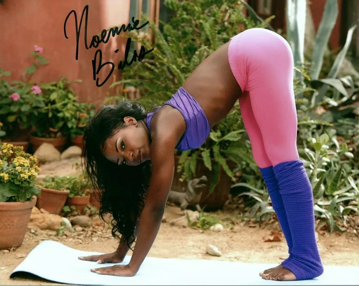 Noemie Bilas In Workout Clothes Signed 8x10 Adult Model Photo COA Proof 58