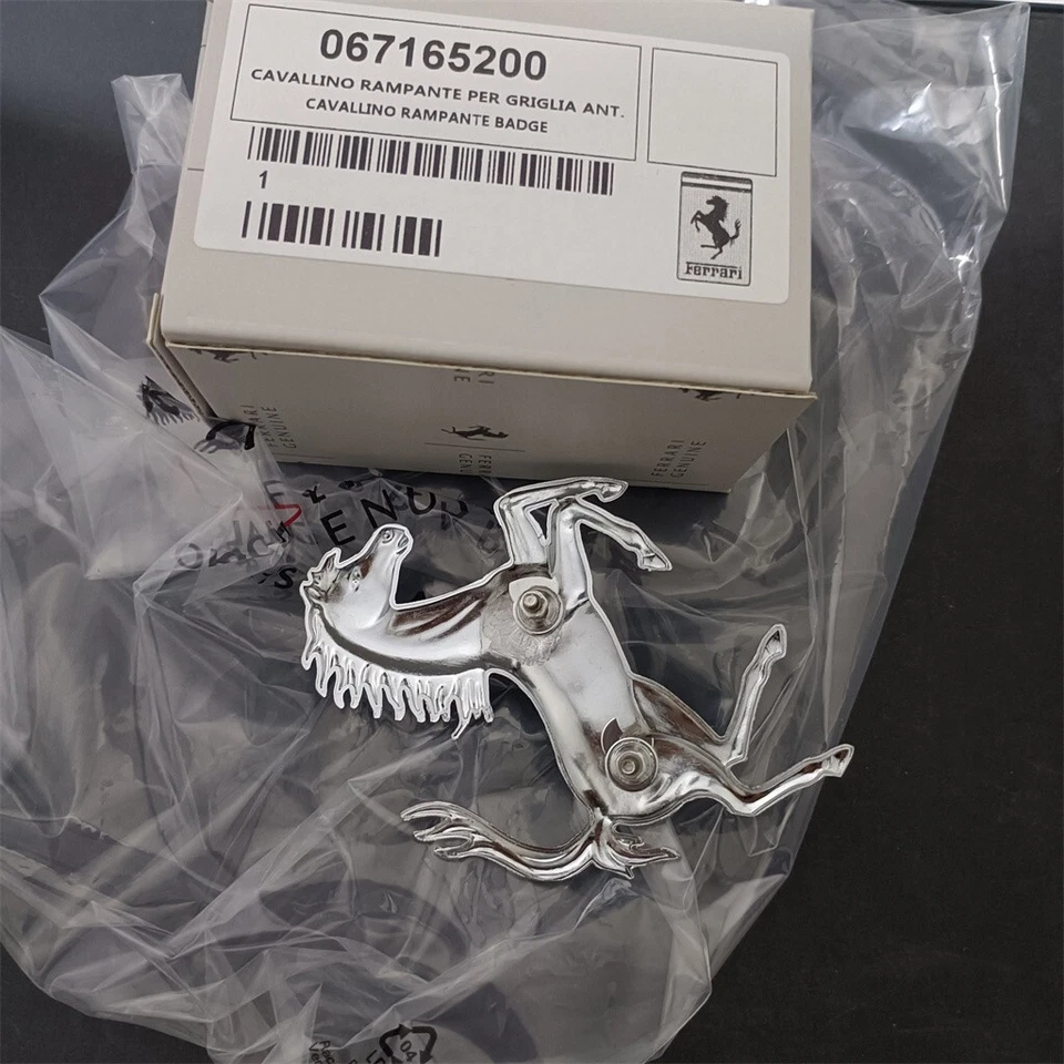 Parachoques delantero Ferrari Cavallino Rampante astilla caballo emblema insignia OEM 67165200 Foto 4 de 4