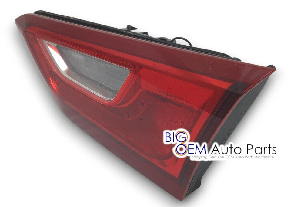 Lanterna traseira interna lateral de passageiros Chevrolet Malibu 2016 - 2025 fabricante de equipamento original 84130997 - Imagem 4 de 4