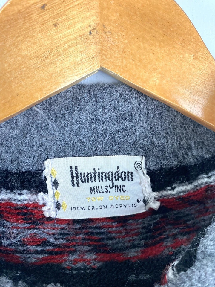 Винтажный детский свитер-кардиган на пуговицах Huntingdon Mills Orlon Faire Isle 8 - Изображение 4 из 4