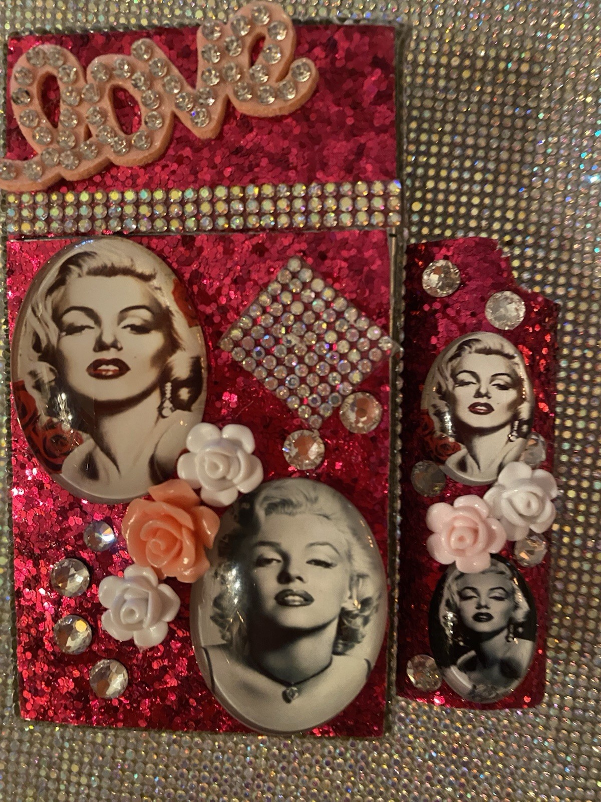 Marilyn Monroe Cigarette pack holder. Cigarette Case, With L
