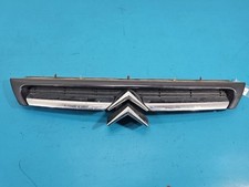 Calandre Citroen C8