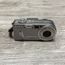 Sony Digital Camera Cybershot DSC-P10 5.0MP Silver Tested - AS-IS For Parts
