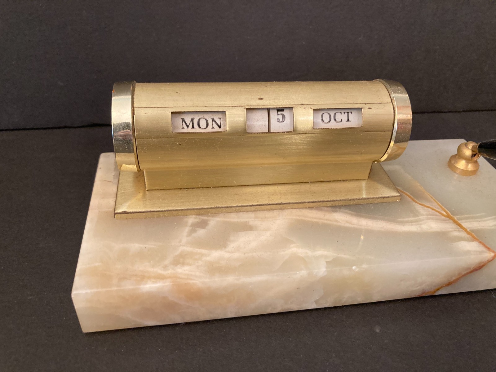 Vintage New Diamond Onyx Marble Desk Set Fountain Pen Holder Calendar MCM
