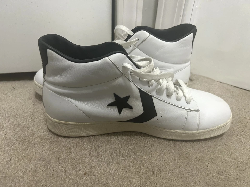 Camisetas altas de cuero Converse vintage compradas hace 22 años solo usadas 2x. Foto 4 de 4