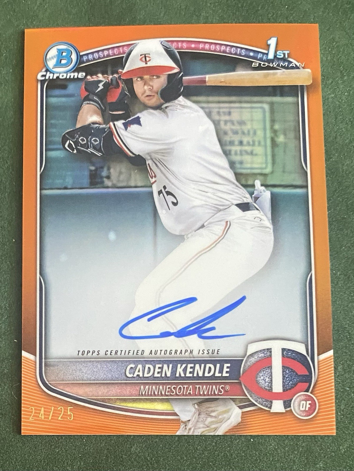 2025 BOWMAN CHROME Caden Kendle TWINS ORANGE REFRACTOR AUTO AUTOGRAPH 1st /25