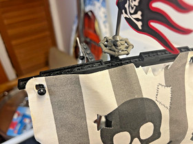 Vintage 1996 LEGO System Set 6289 Red Beard Runner  Complete w/modifications*