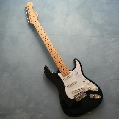 Fender Made in Japan Junior Collection Stratocaster Maple Black