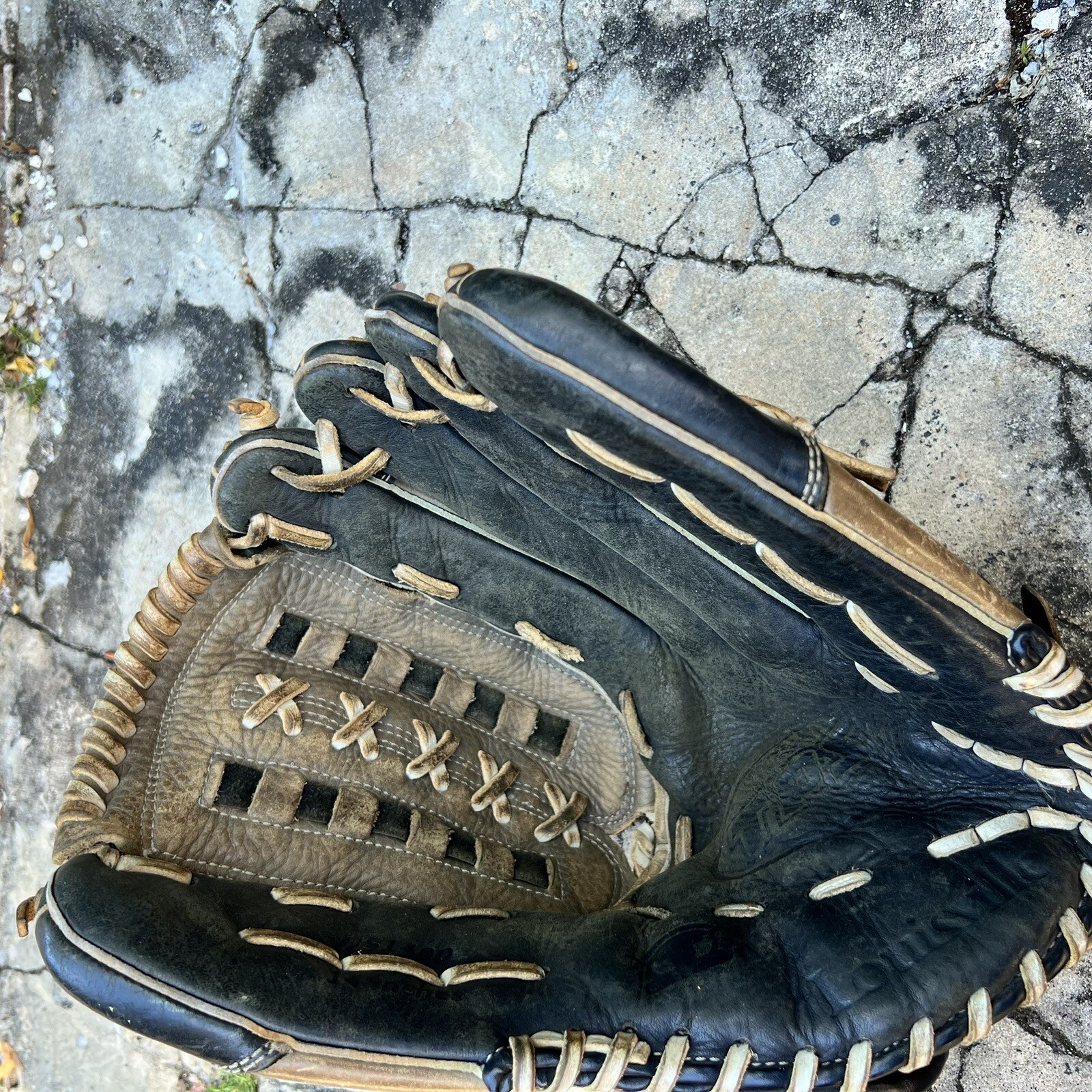 LOUISVILLE Slugger TPS Helix HS1400 14" Baseball Softball Glove RIGHT