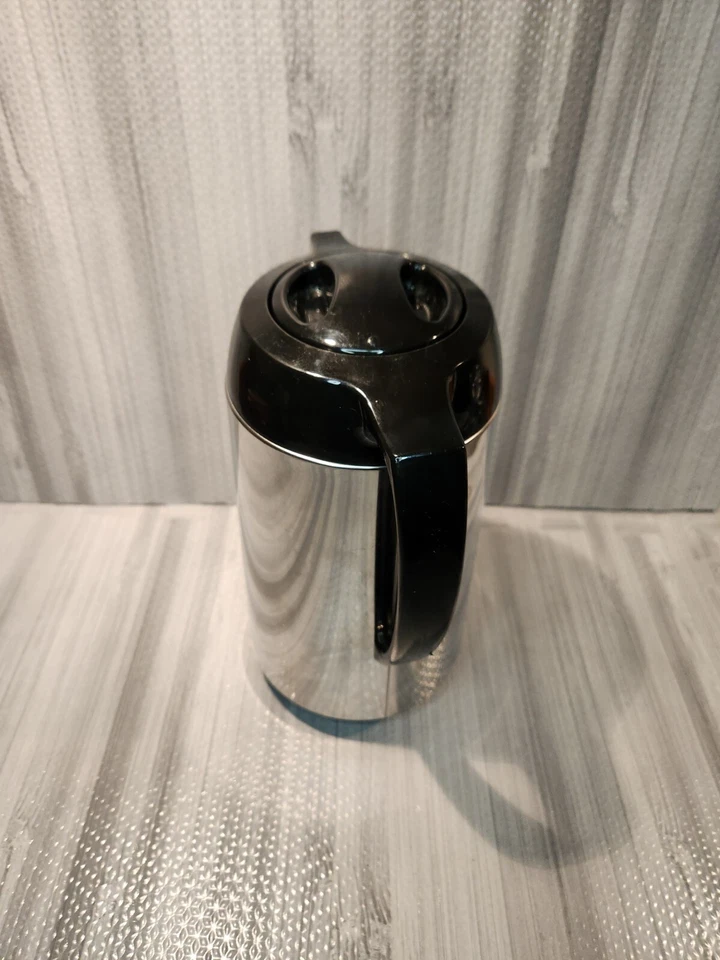 Zojirushi Thermal Serve Carafe Polished Stainless Steel 1 Liter 34 oz Coffee  - Image 3 of 4