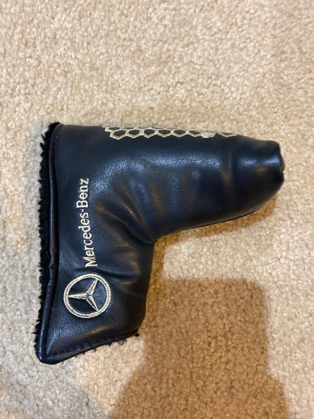 Mercedes Benz bettinard head cover used but in great condition.
