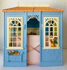 barbie blue house