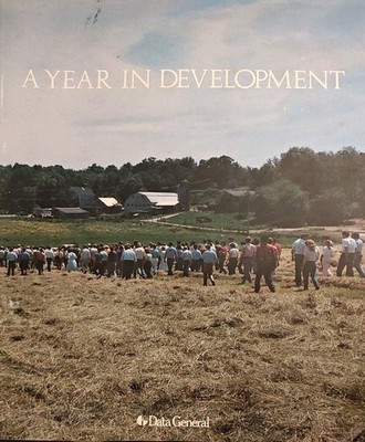 A Year In Development Data General (1987, Paperback) Computer Systems Unix