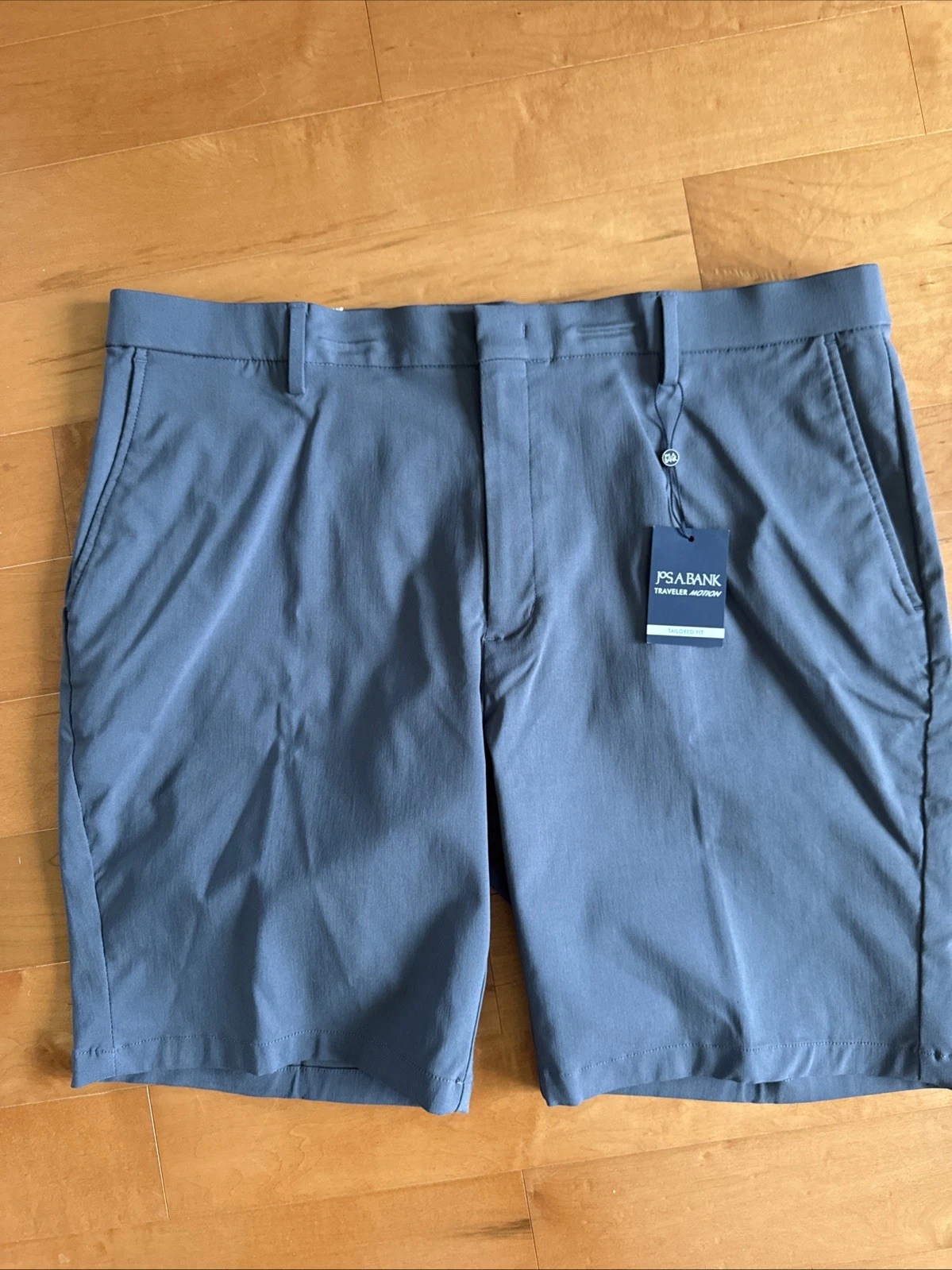 NWT Joe A Bank Traveler Tailored Fit Shorts 40R
