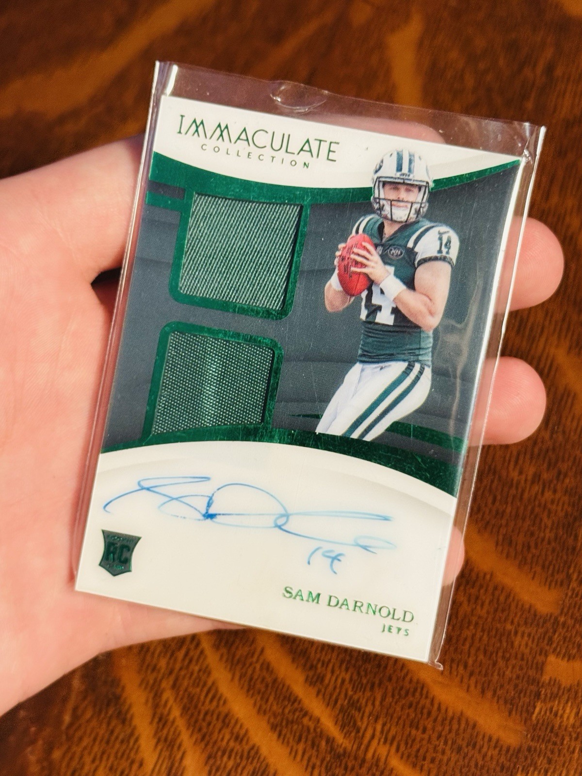 Sam Darnold Panini Immaculate Collection Immaculate Signature Patches #ISSD Emerald