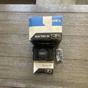 Yashica Electro 35 Black Silver Rangefinder Camera with Case and Box Japan