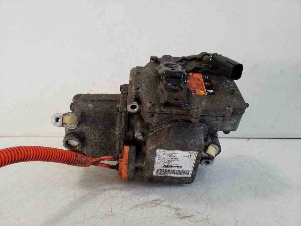 OPEL AMPERA Kondensatpumpe Klimaanalge 22799205 1.4 2014 32171921 — 第 2/4 张图片