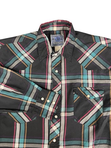 VINTAGE American Hero Pearl Snap Button Down Shirt | Cowboy core