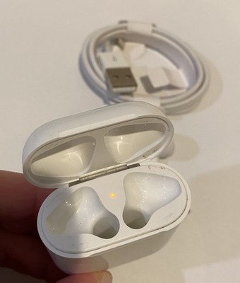 Apple AirPods 2nd Gen A1602 (A2031+A2032) Wireless Bluetooth