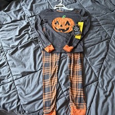 NWT Trick or Treat Sleep kids 2pc Pajama Set Size 8 Halloween Plaid
